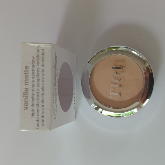 TIGI Professional Eyeshadow High Density, Emerald Green, Chocolate Kiss, Vanilla - Picture 7 of 10